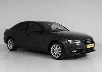 Audi A4 Вид 3