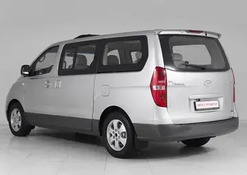 Hyundai Grand Starex Вид 4