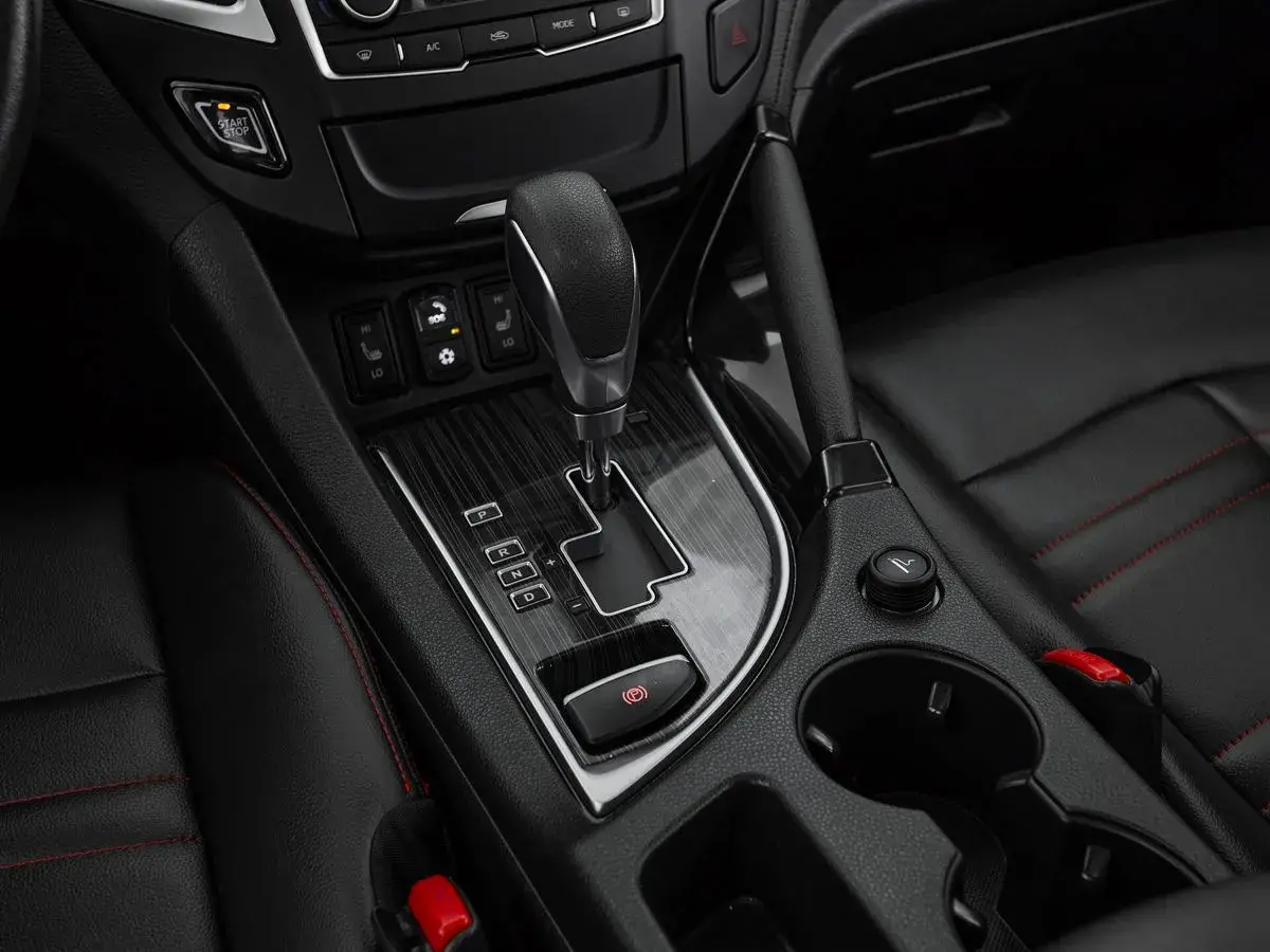 Dongfeng AX7