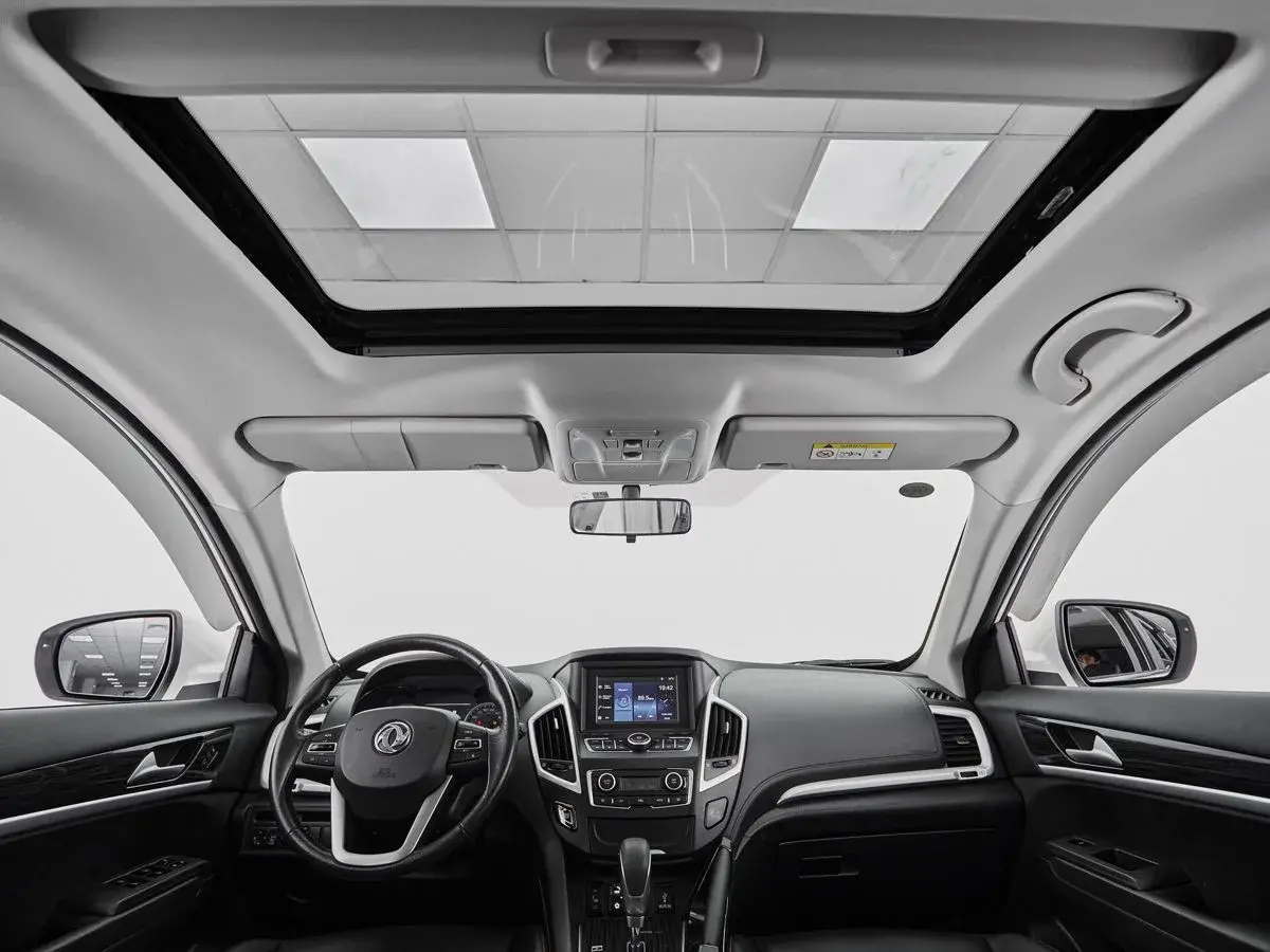 Dongfeng AX7