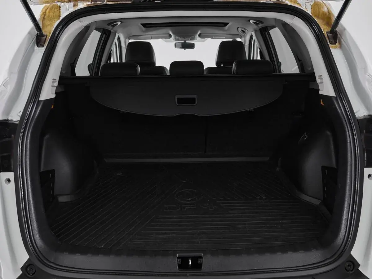 Dongfeng AX7