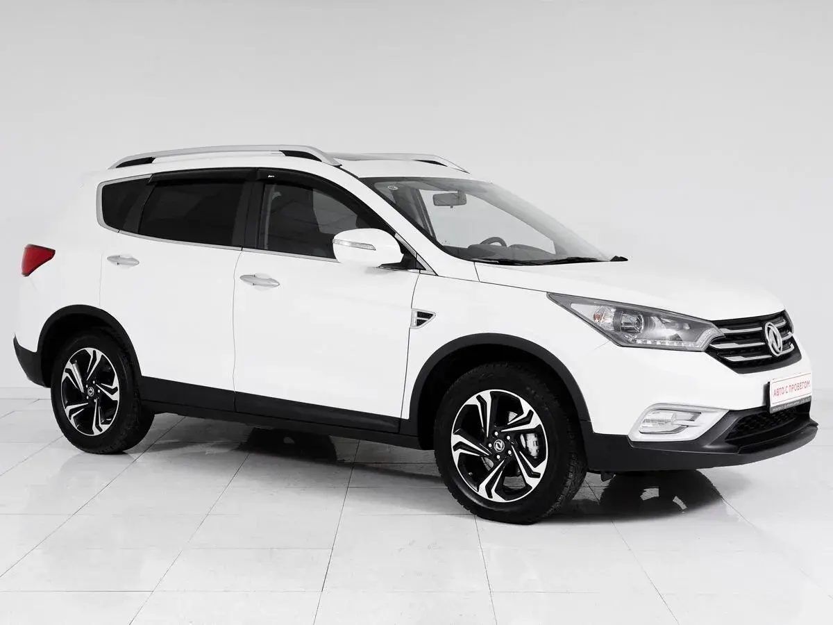 Dongfeng AX7