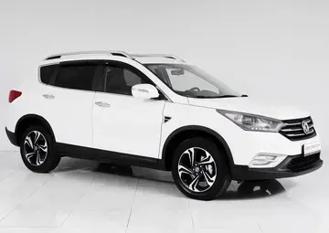 Dongfeng AX7 Вид 3