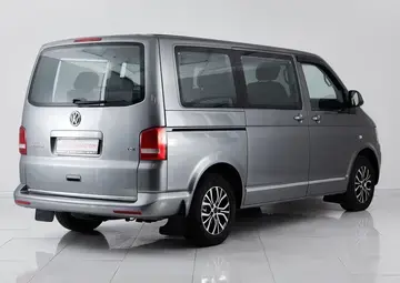 Volkswagen Multivan Вид 4