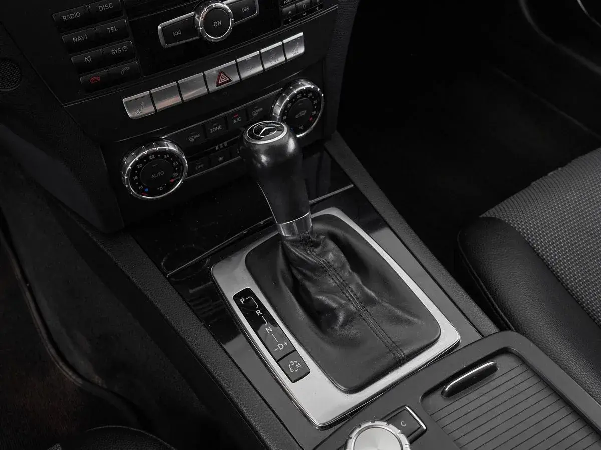 Mercedes benz C-Класс