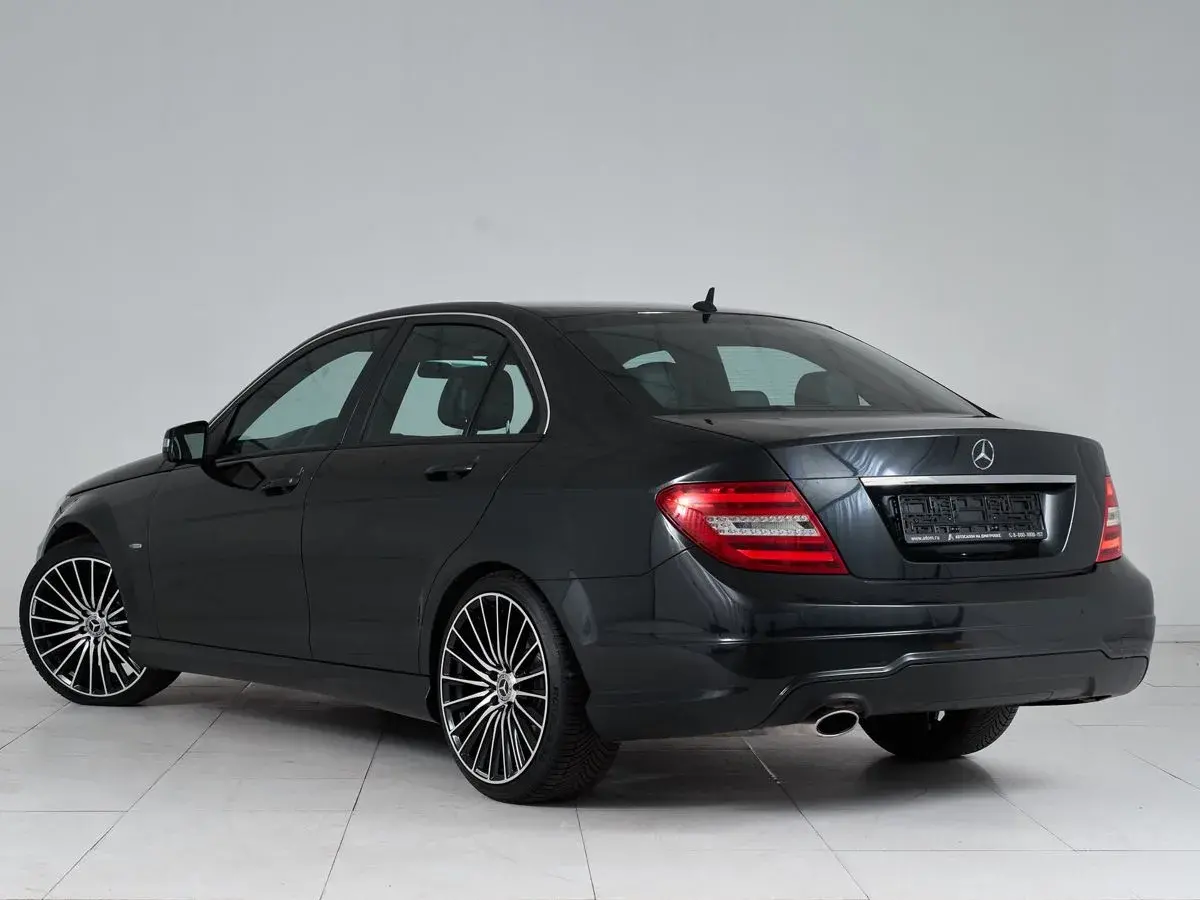 Mercedes benz C-Класс
