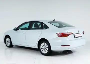Volkswagen Jetta Вид 4
