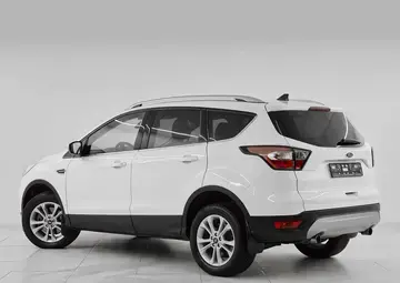 Ford Kuga Вид 4