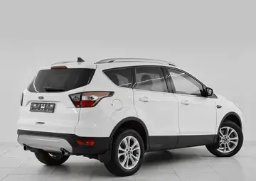 Ford Kuga Вид 5