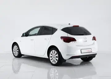 Opel Astra Вид 4