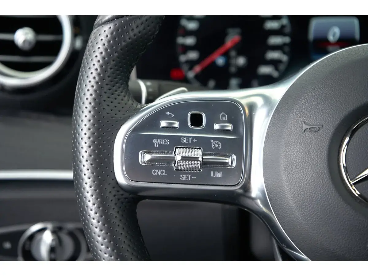 Mercedes benz E-Класс