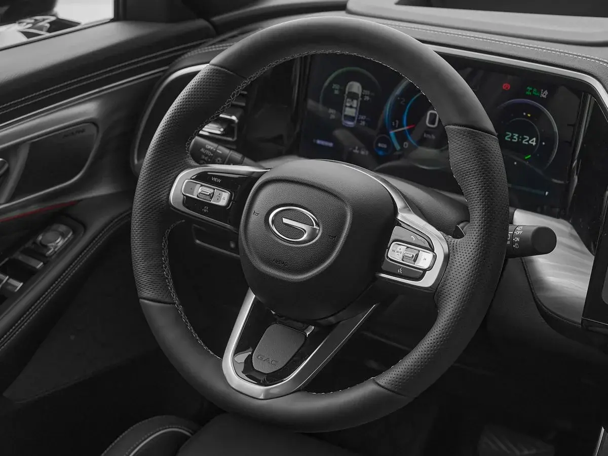 GAC GS8