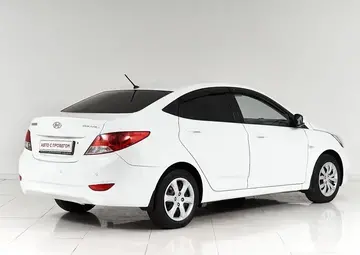 Hyundai Solaris Вид 5
