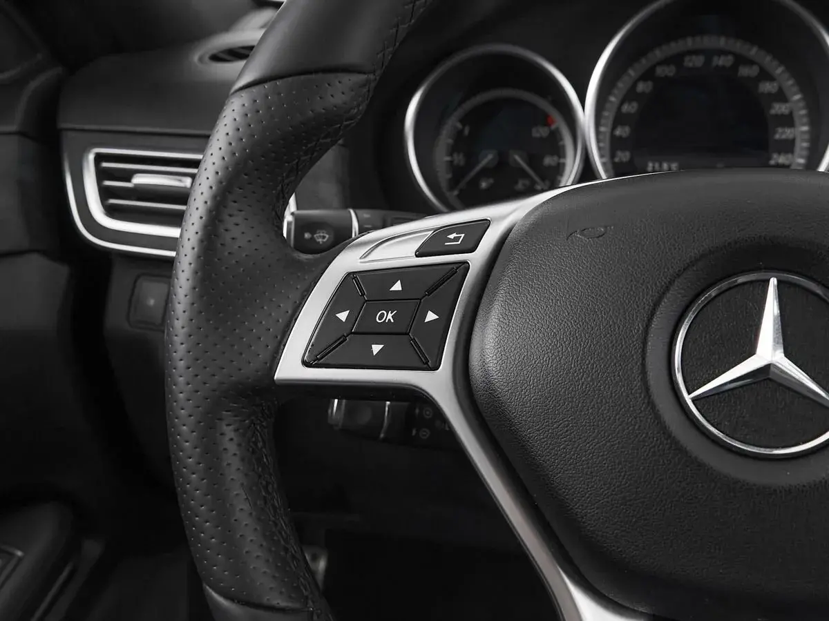 Mercedes benz E-Класс