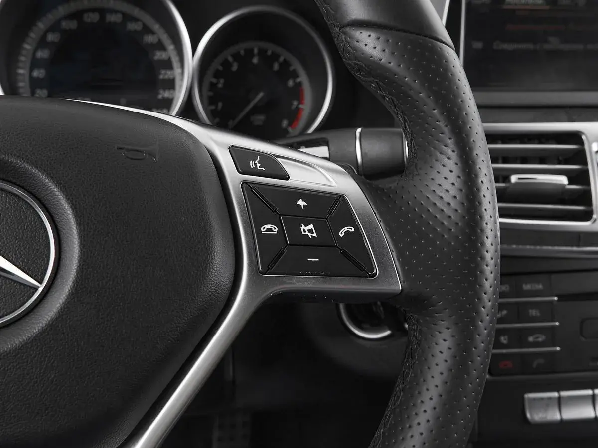 Mercedes benz E-Класс