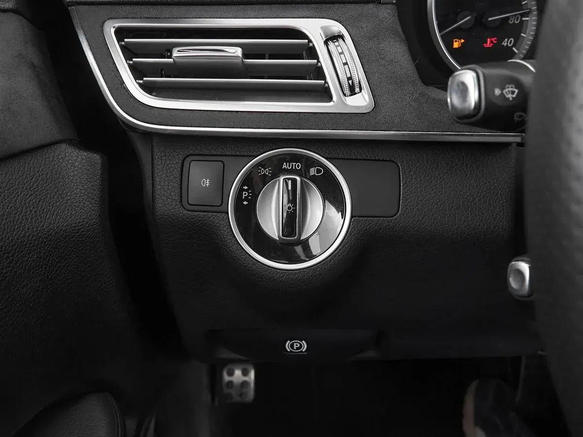 Mercedes benz E-Класс