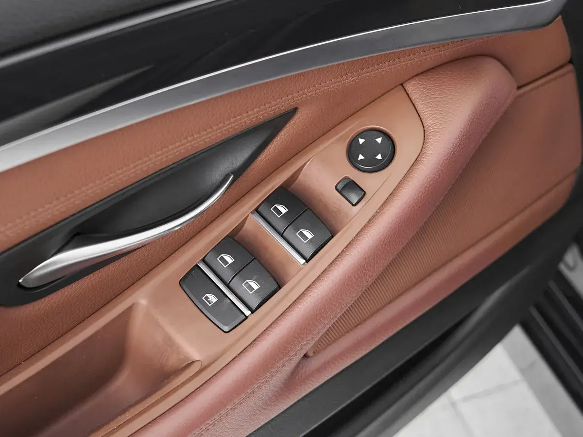 BMW 5 серии