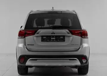Mitsubishi Outlander Вид 5