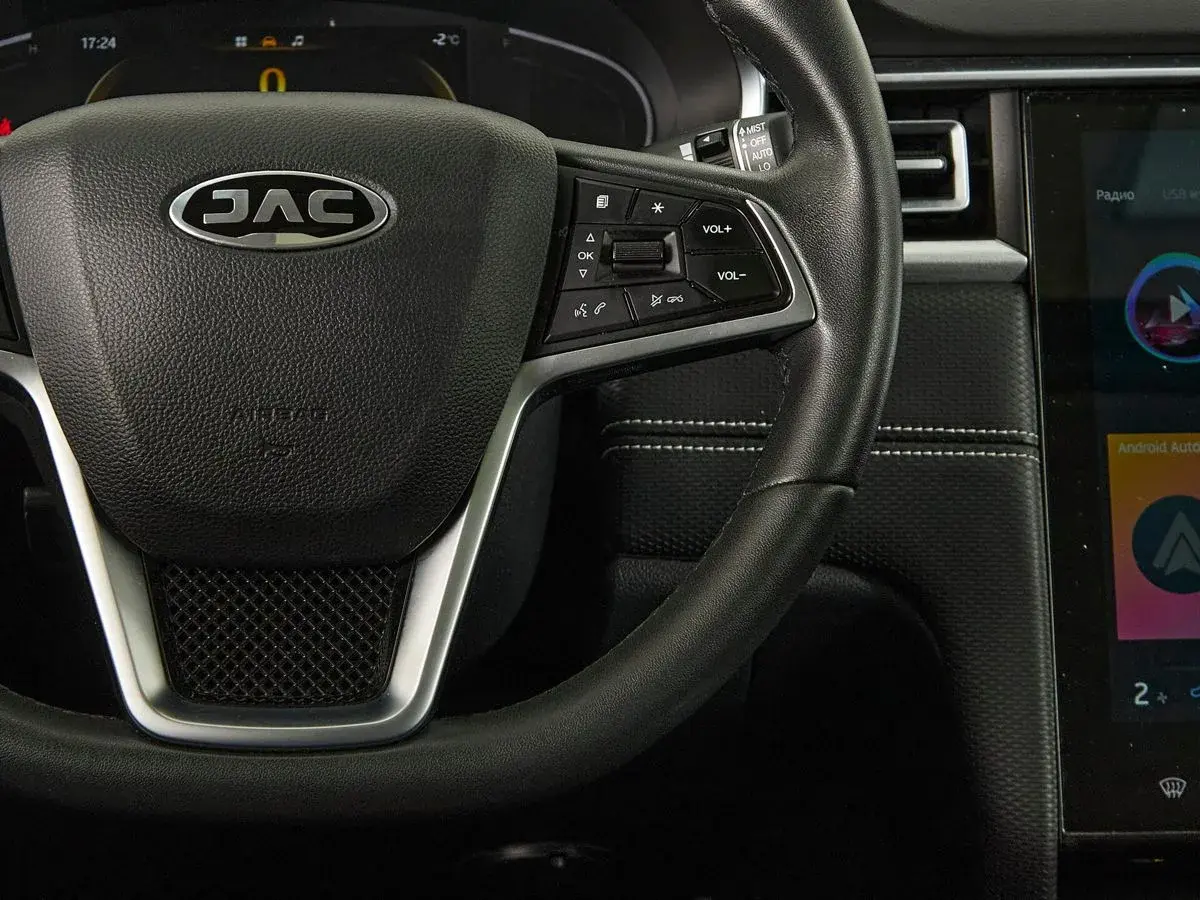 Jac J7