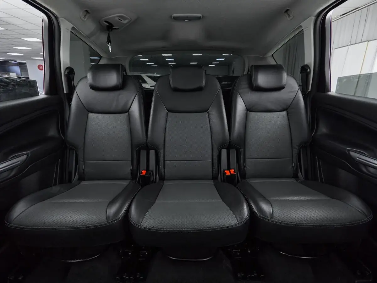 Ford S-MAX