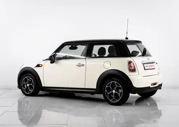 Mini Hatch Вид 5
