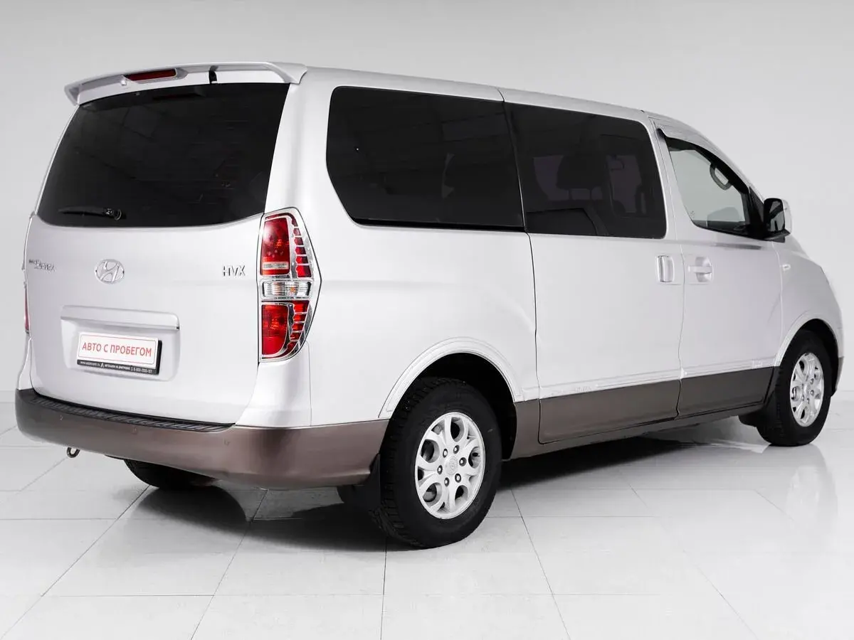 Hyundai Grand Starex