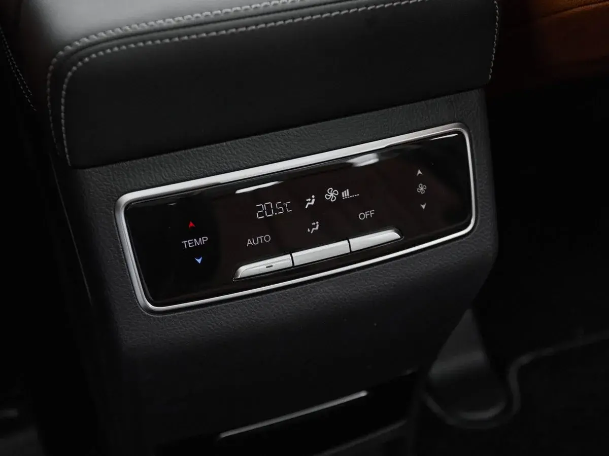 Changan CS95