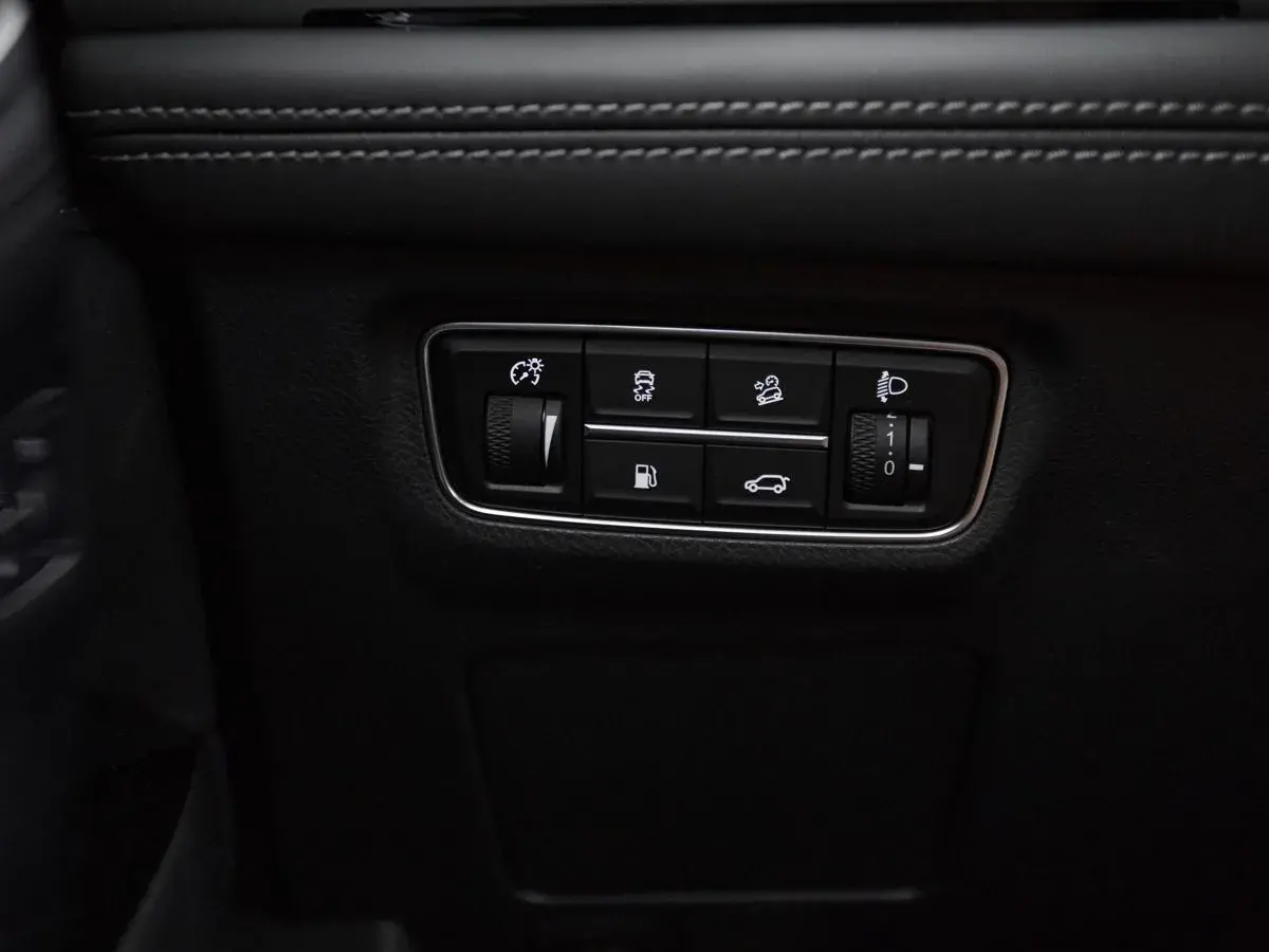 Changan CS95
