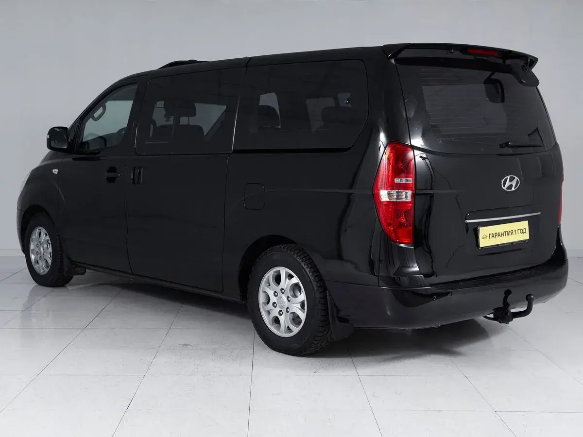 Hyundai Grand Starex