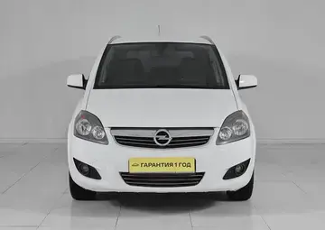 Opel Zafira Вид 2