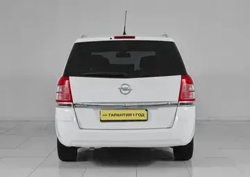 Opel Zafira Вид 5
