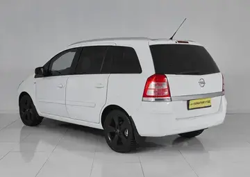 Opel Zafira Вид 4