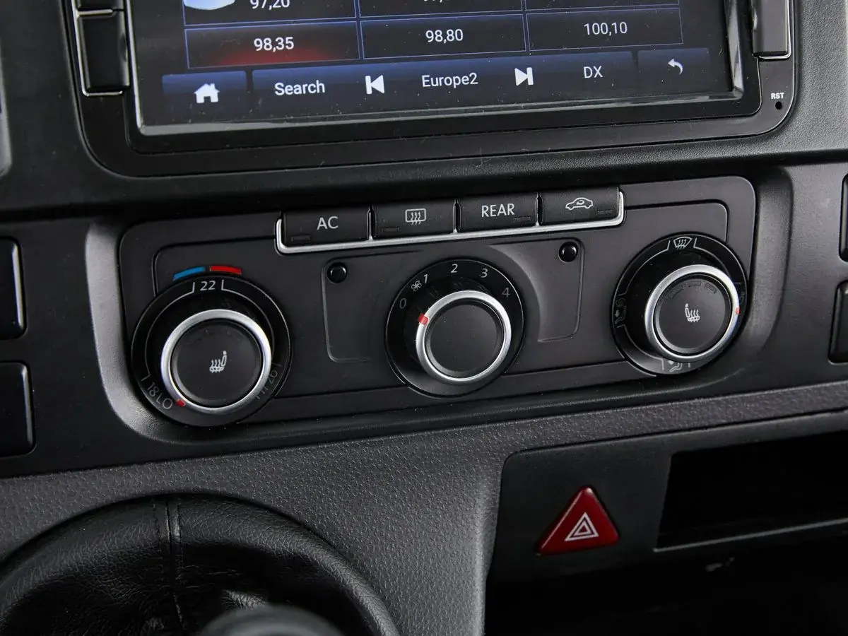 Volkswagen Caravelle
