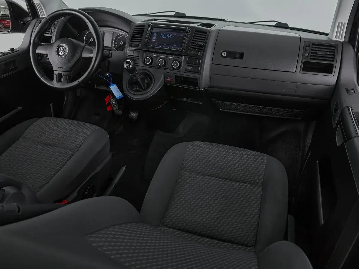 Volkswagen Caravelle