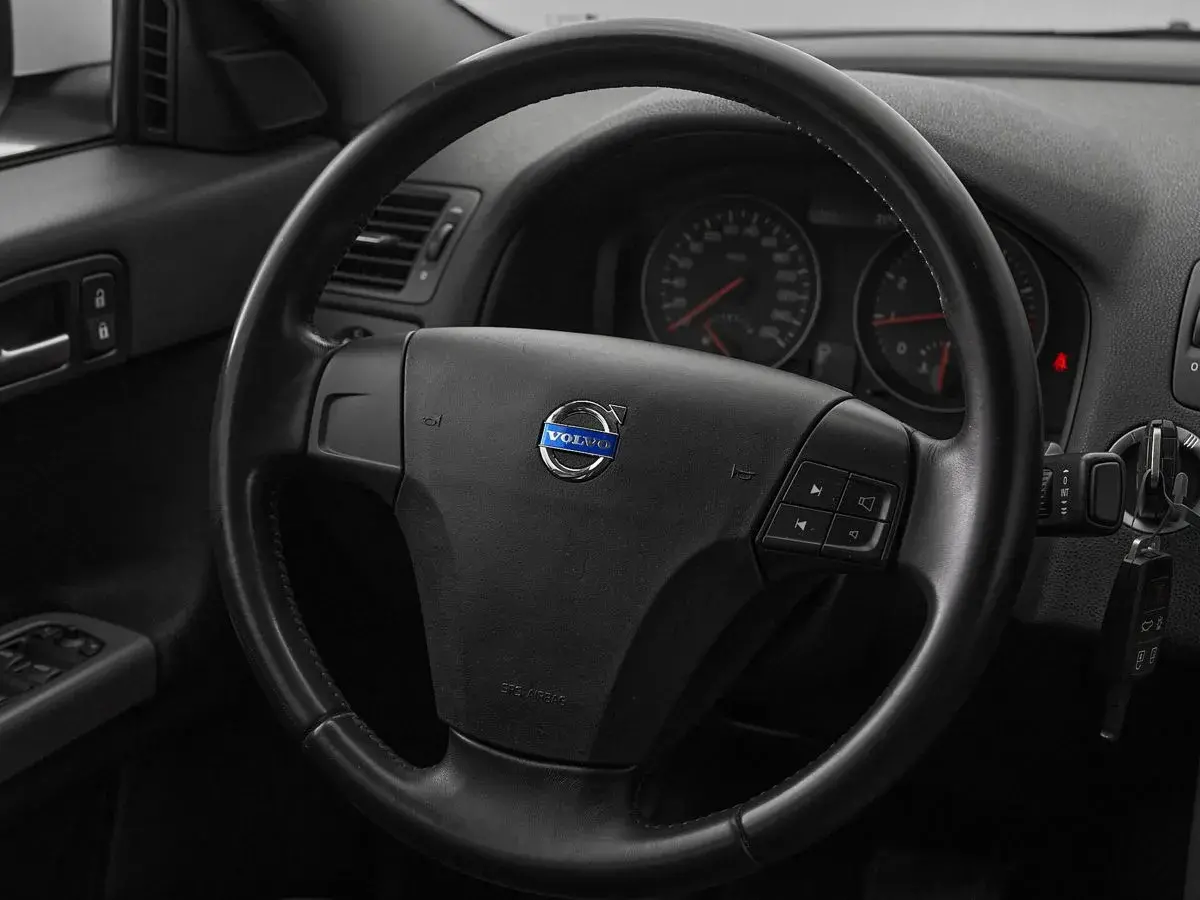 Volvo S40