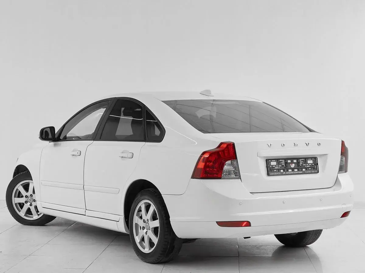 Volvo S40