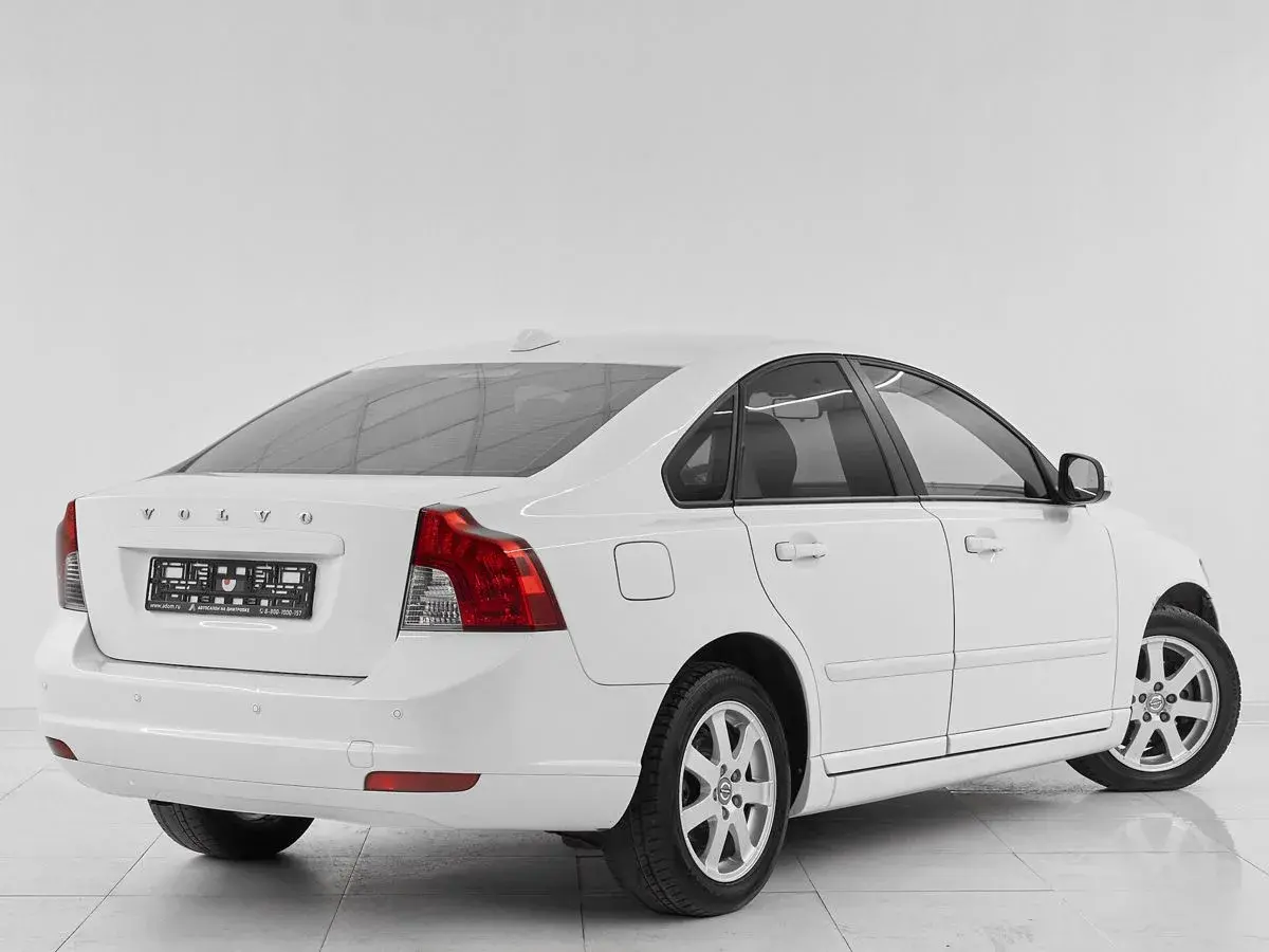 Volvo S40