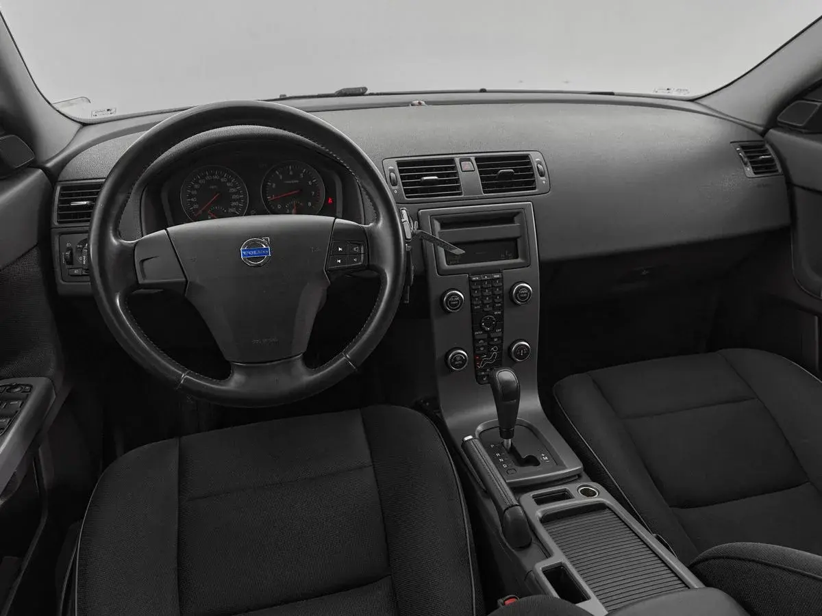 Volvo S40