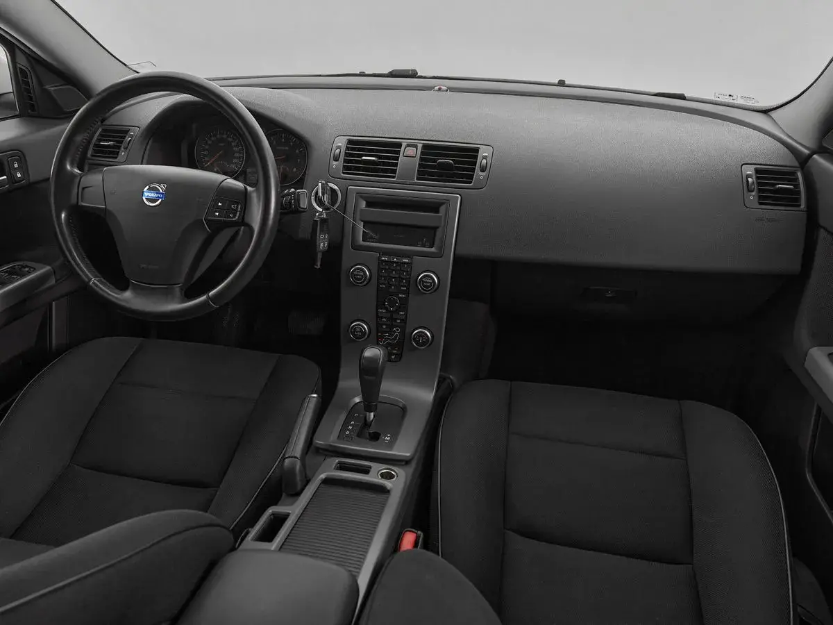 Volvo S40