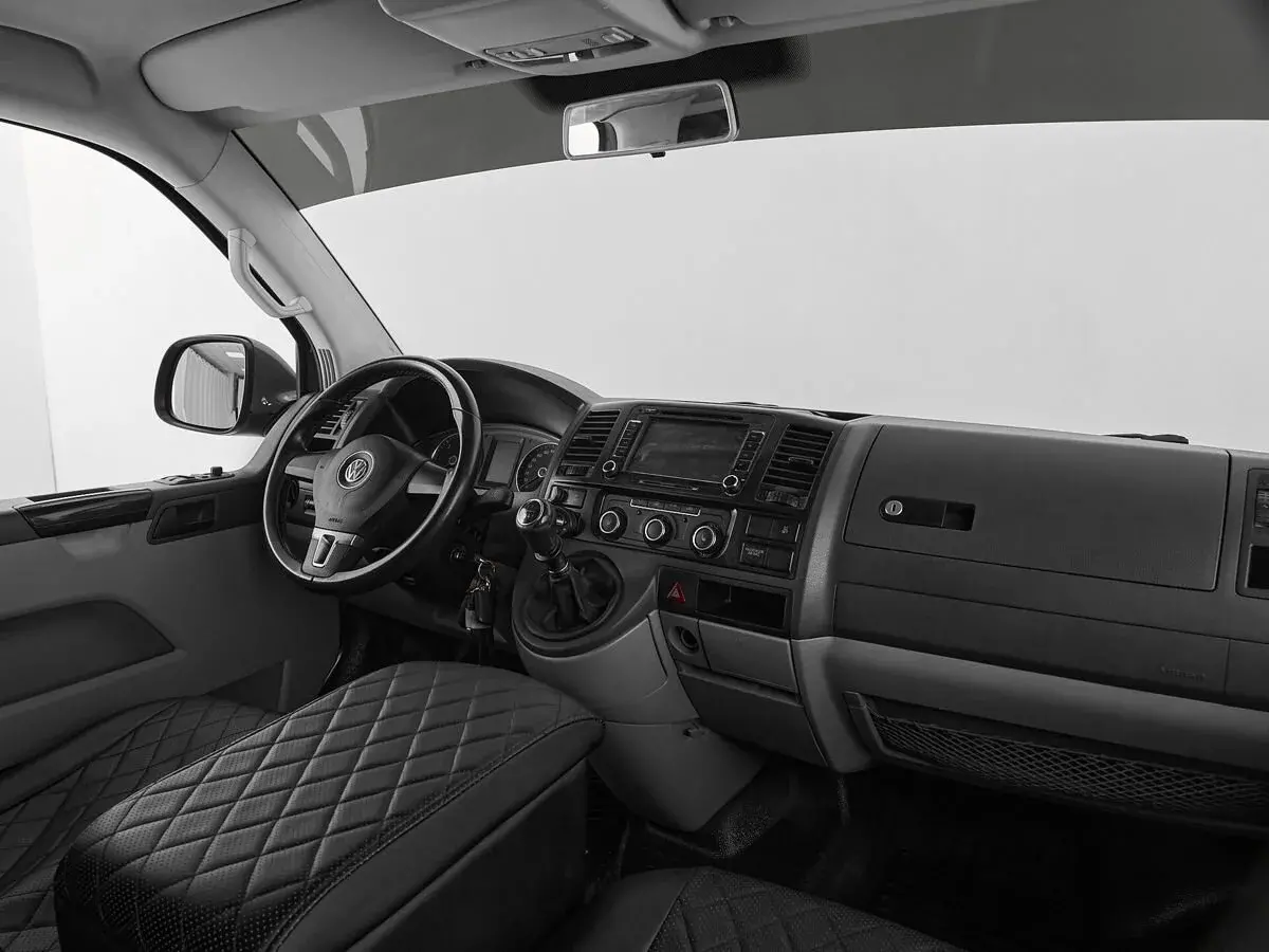 Volkswagen Caravelle