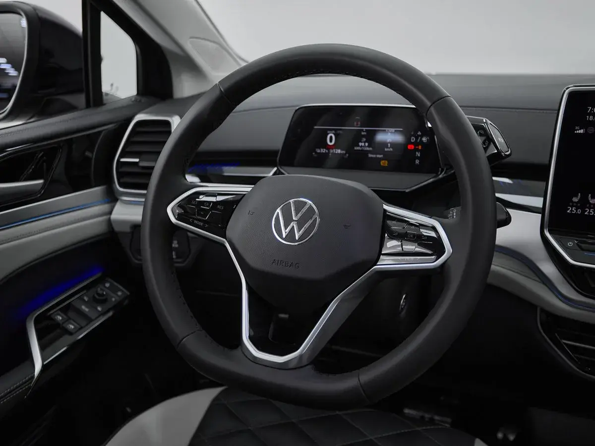 Volkswagen ID.6