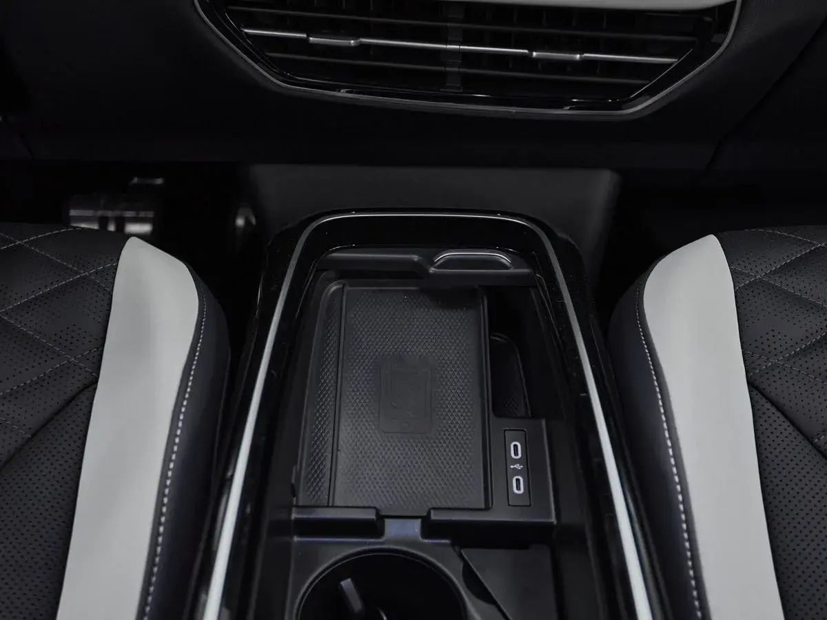 Volkswagen ID.6