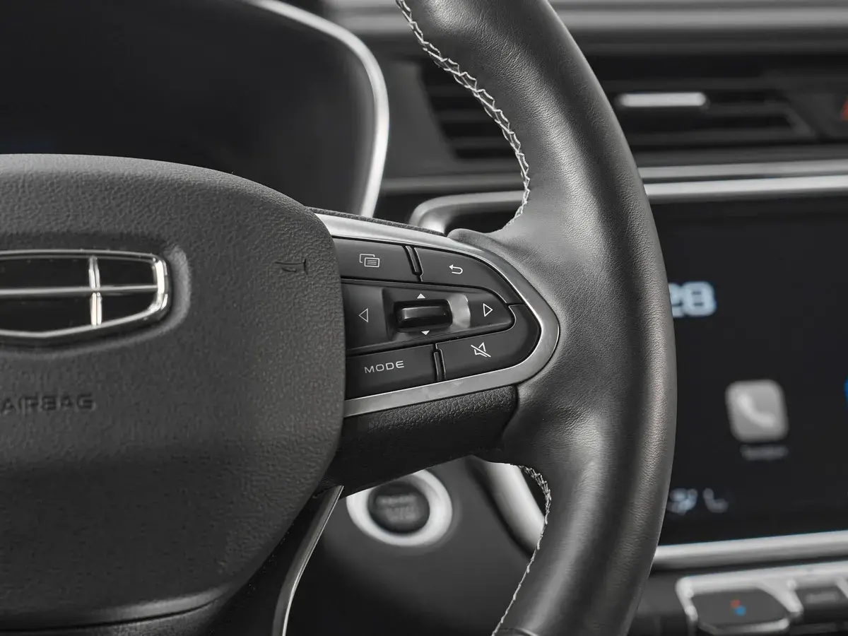 Geely Atlas Pro