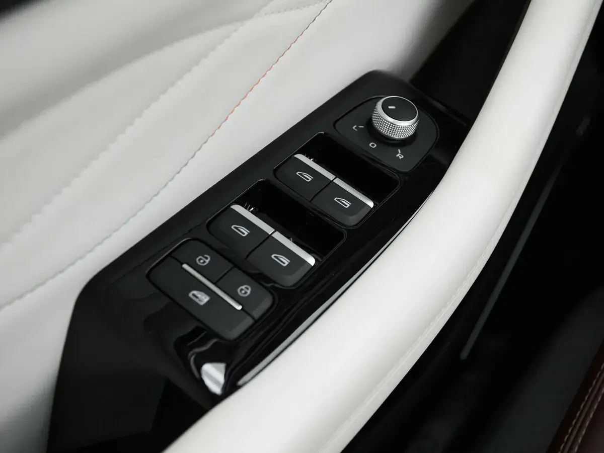 Geely Monjaro