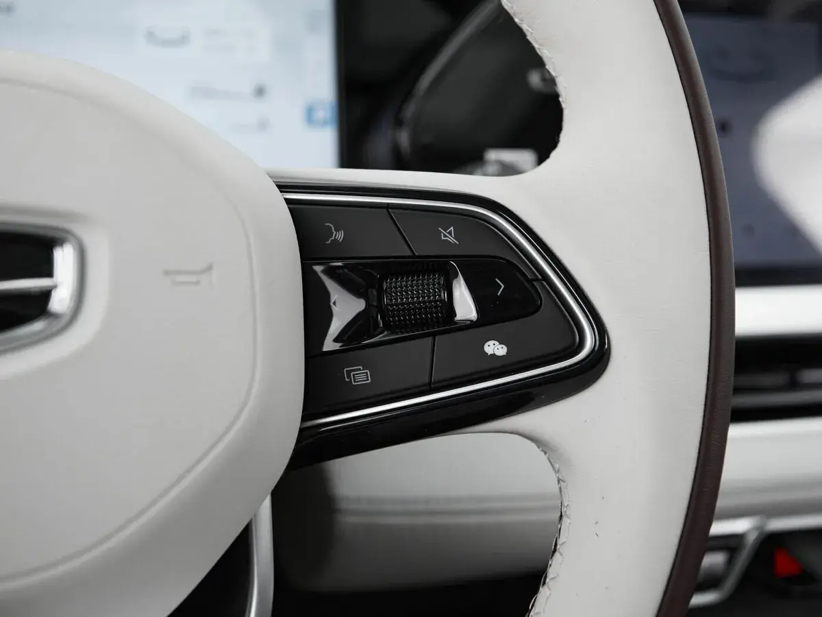 Geely Monjaro