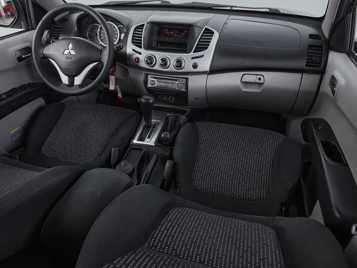 Mitsubishi L200