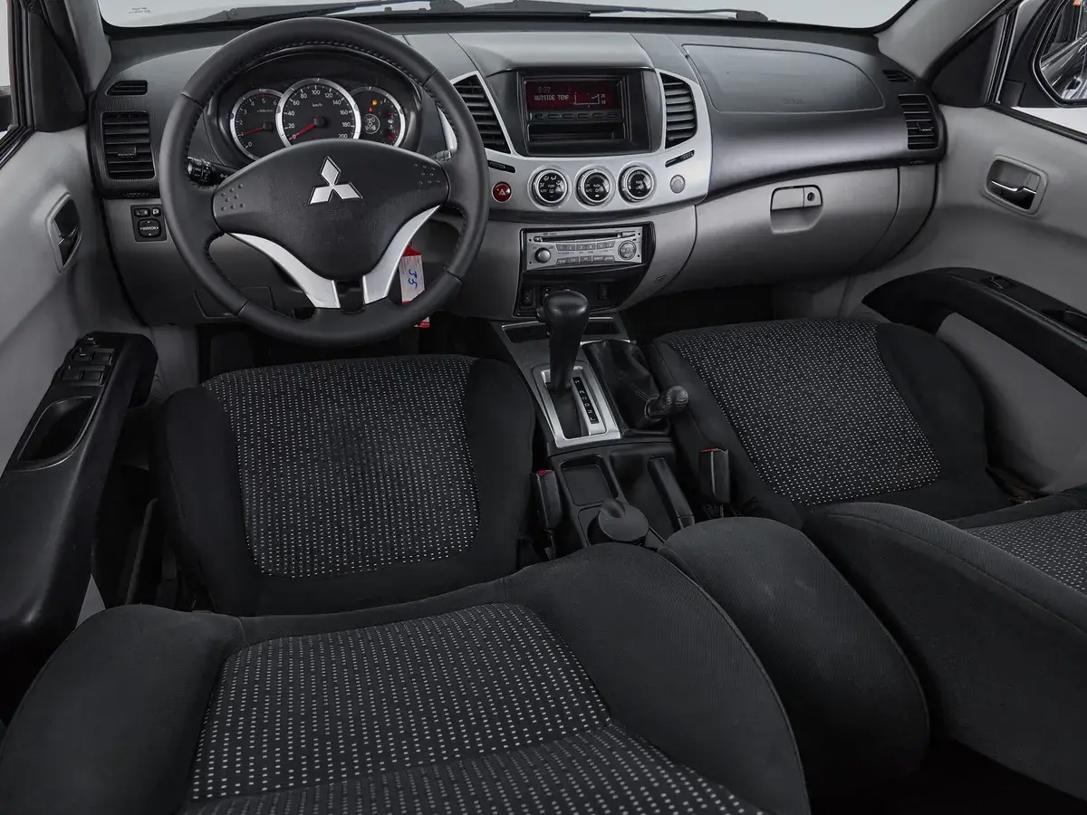 Mitsubishi L200