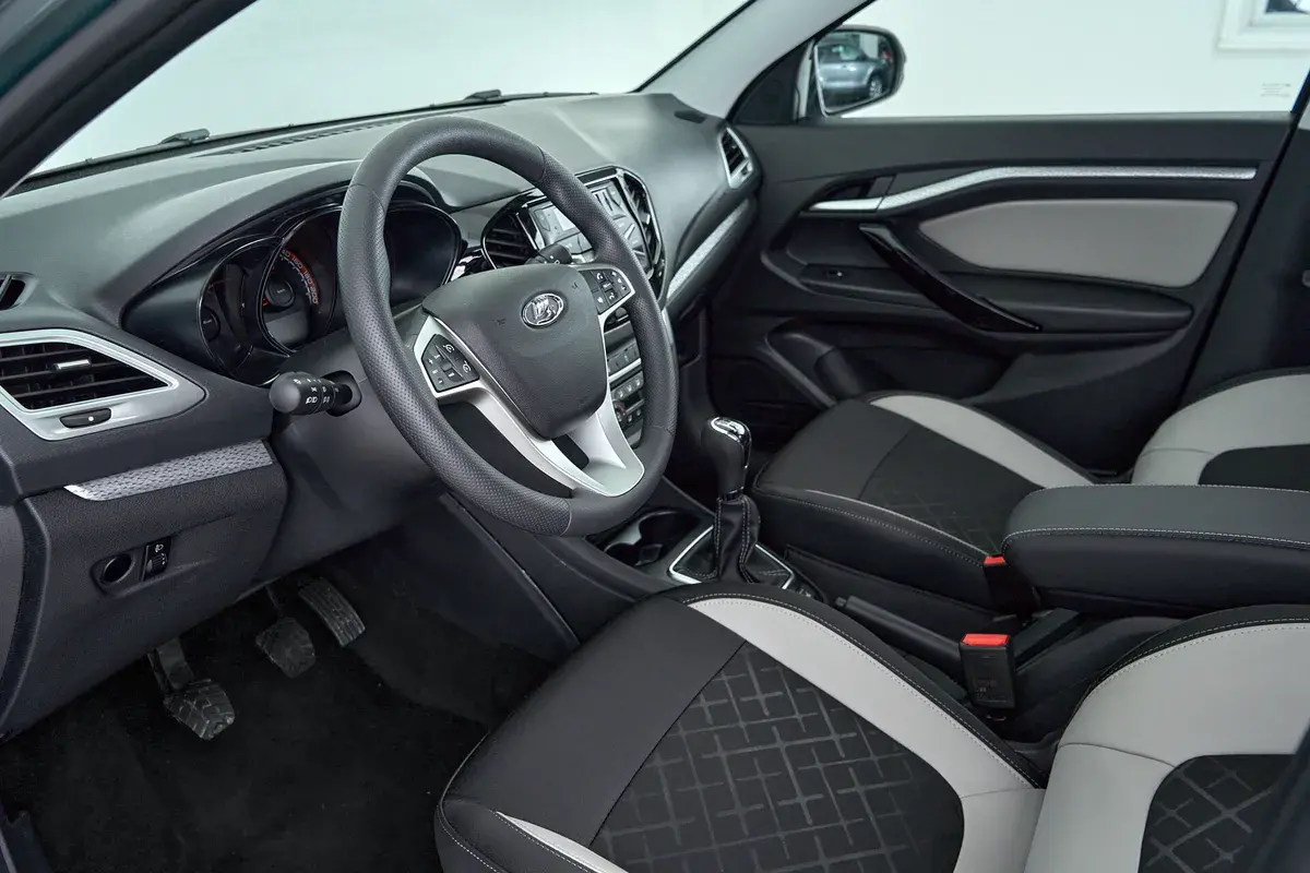 Lada Vesta