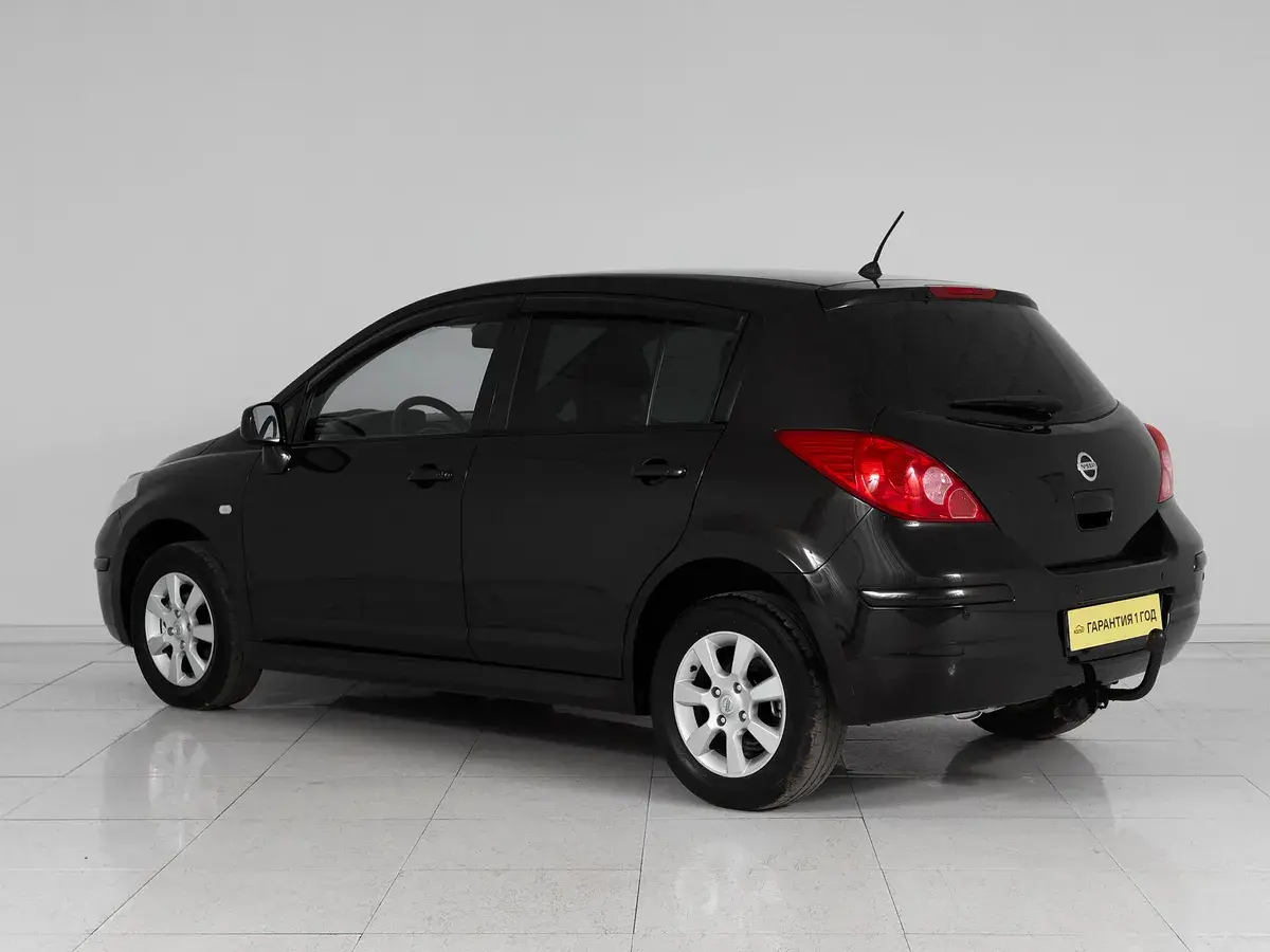 Nissan Tiida