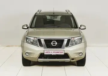 Nissan Terrano Вид 3